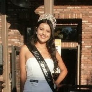 Meet your Posher, Justine